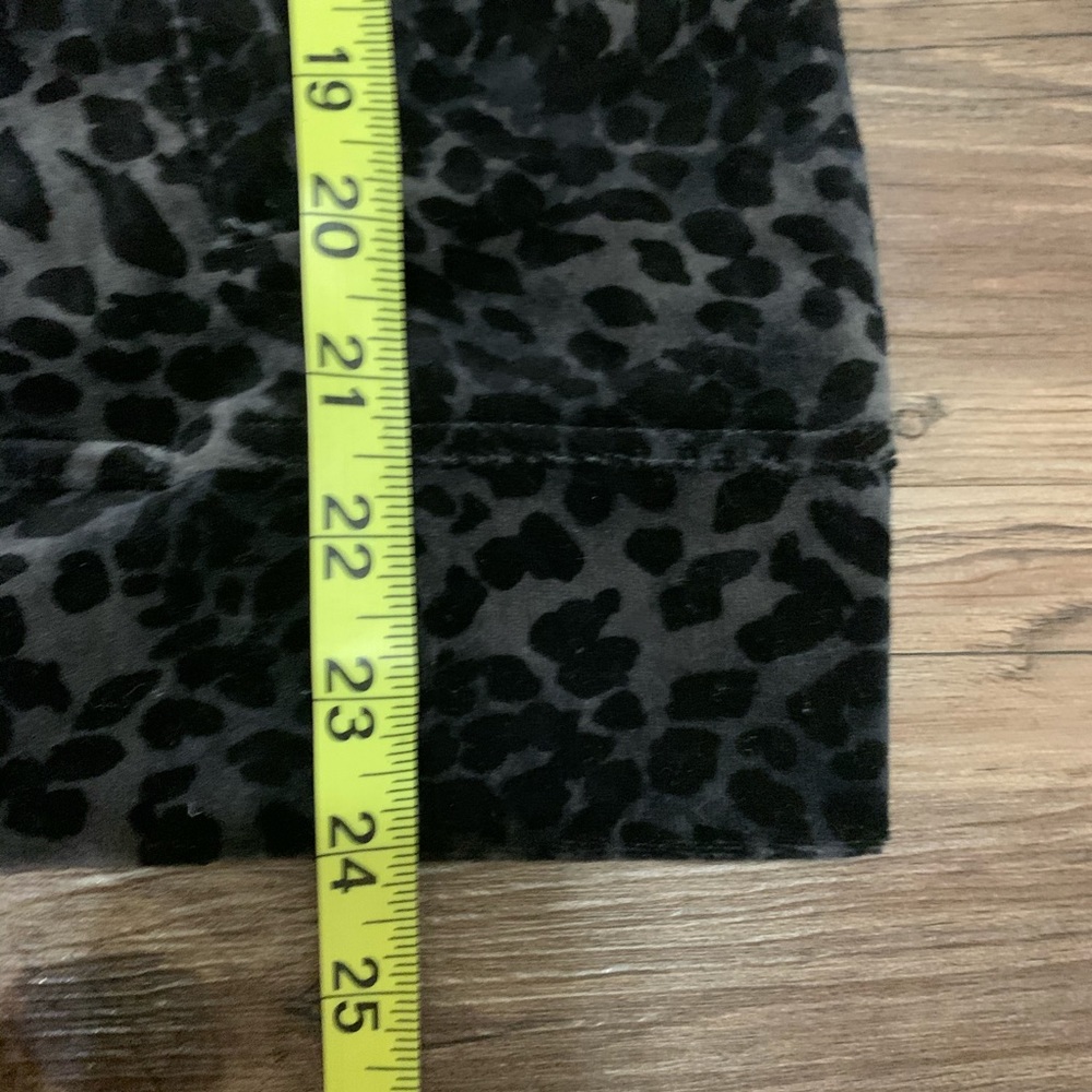 Style & Co Black & Gray Animal Print Velour Jacket Size Large NEW - Picture 11 of 11